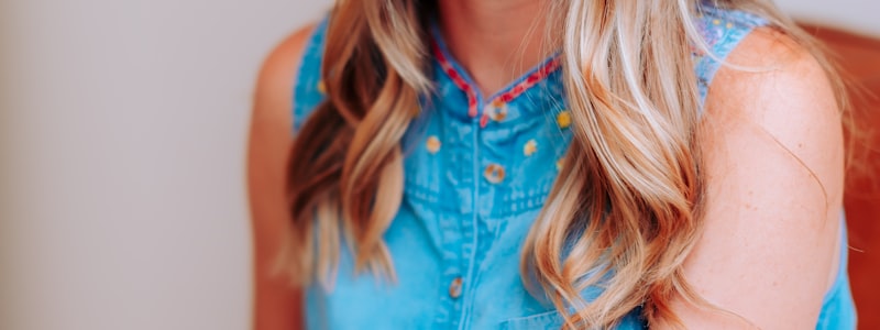 凯文·德布劳内精准长传指挥比赛的画面